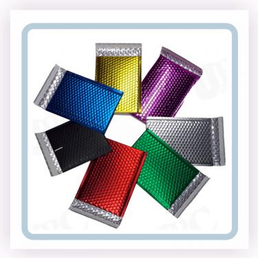 Metallic foil mailers